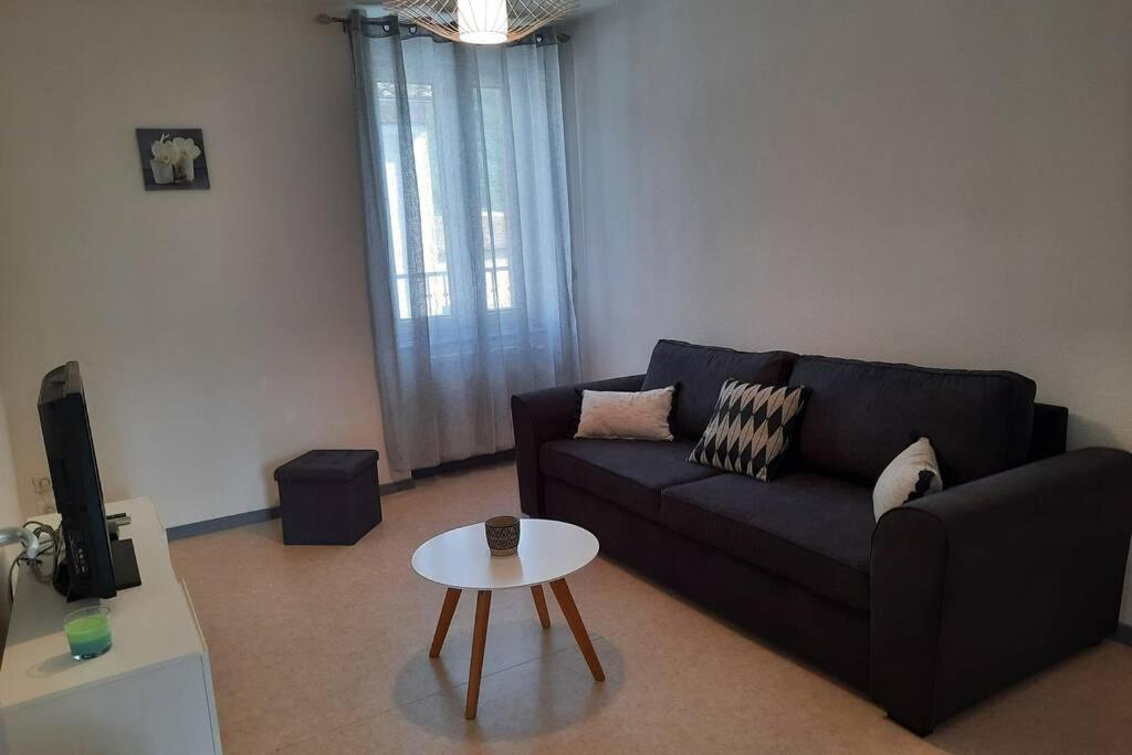 Saint Fortunat Sur Eyrieux : Gite 4 A 6 Personnes Dış mekan fotoğraf