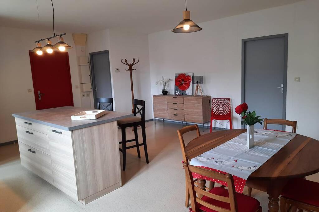 Saint Fortunat Sur Eyrieux : Gite 4 A 6 Personnes Dış mekan fotoğraf