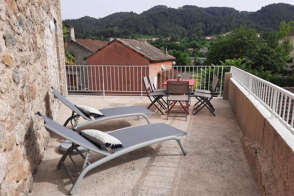 Saint Fortunat Sur Eyrieux : Gite 4 A 6 Personnes Dış mekan fotoğraf